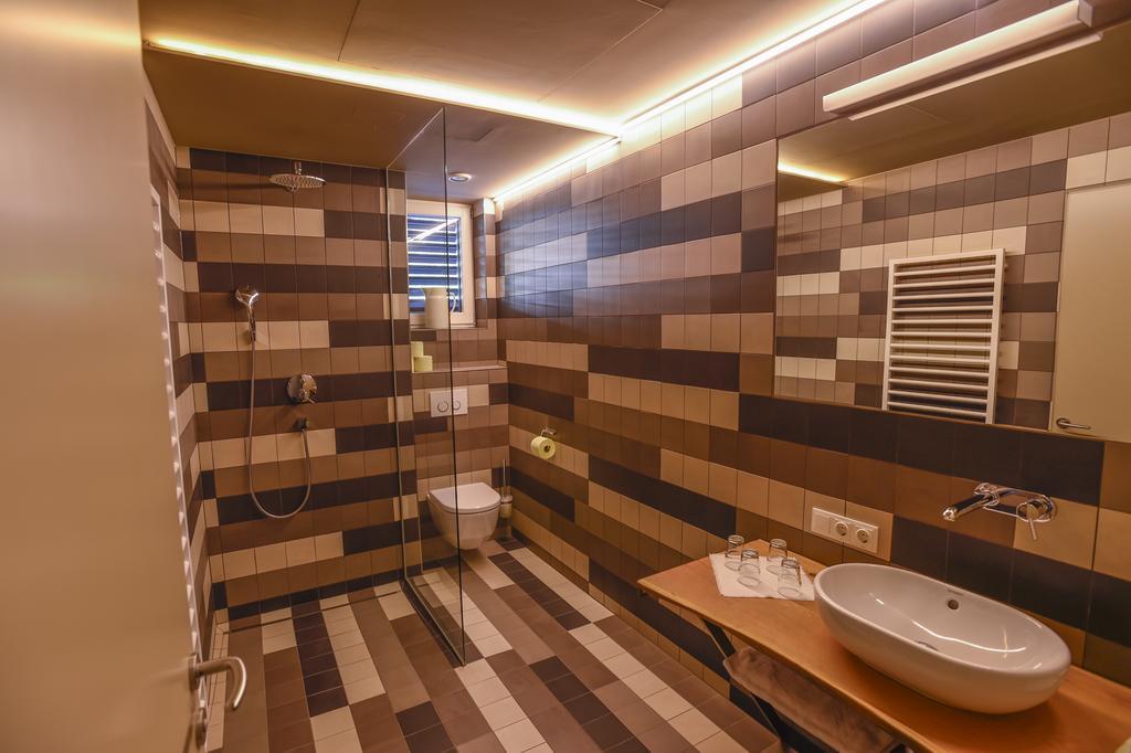 מטרי אין אוסטירול Sun Matrei Apartments מראה חיצוני תמונה